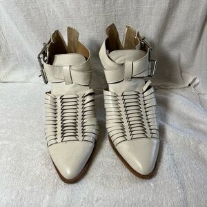 Women's GB Ivory Leather Ankle Boots 8.5 Giani Bini